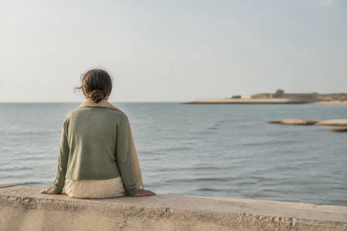 Menopauza dövründə psixi sağlamlıq mövzusunu ifadə edən təhlükəsiz və peşəkar editorial foto
